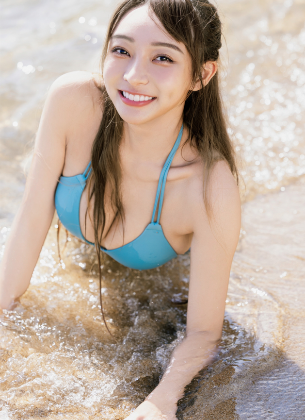 台湾E杯女神 林襄Mizuki 写真集 襄水II 【56P232M】