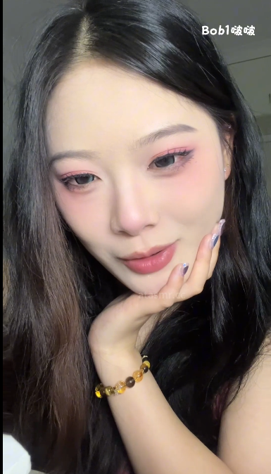 bob1啵啵_剧情：晚回家的弟弟（罚你清理高跟鞋底）竖屏 1V200M百度盘