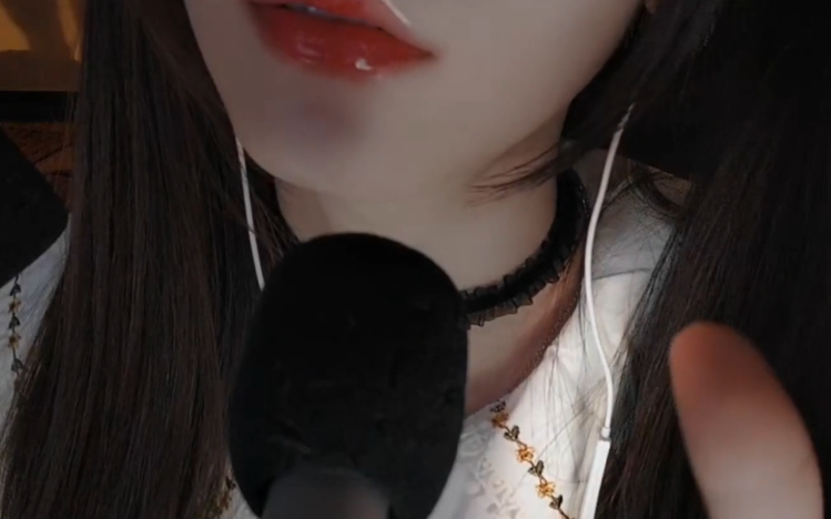 不吃肉的小兔叽_慢悠悠的音乐搭配有意境の散文_放松身心❤  1V385M百度盘