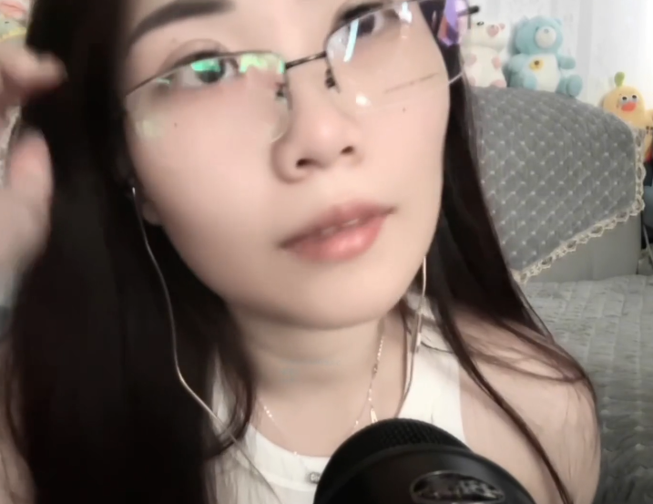 荷包蛋 眼镜 1V105M百度盘