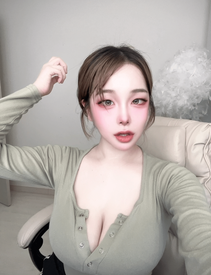 韩国巨乳BJ youji5luv刘智敏粉丝打赏自拍 【310P910M】