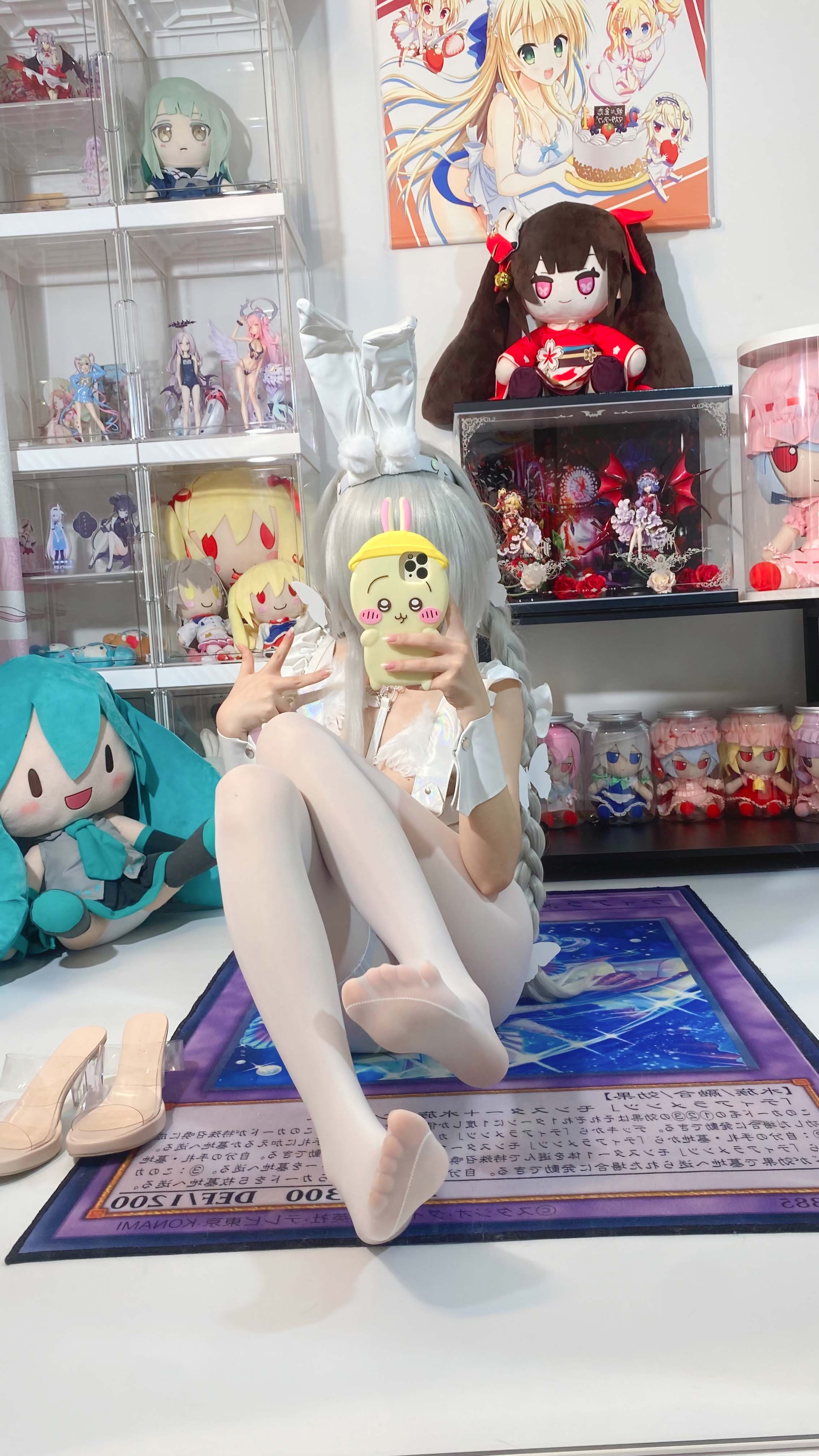 【新】白栎Shirly-恶毒白兔补充图包【33P+5V】【632MB百度云】