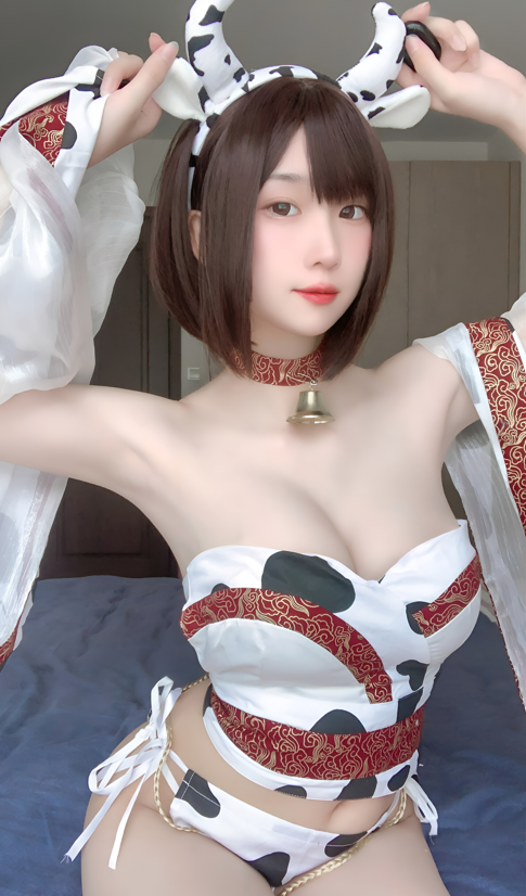 瓦斯塔亚小龙虾 - 牛牛自拍包 【45P3V387M】