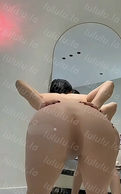 抖音肉感少妇-粗腿公主-定制裸舞(3V,186M)