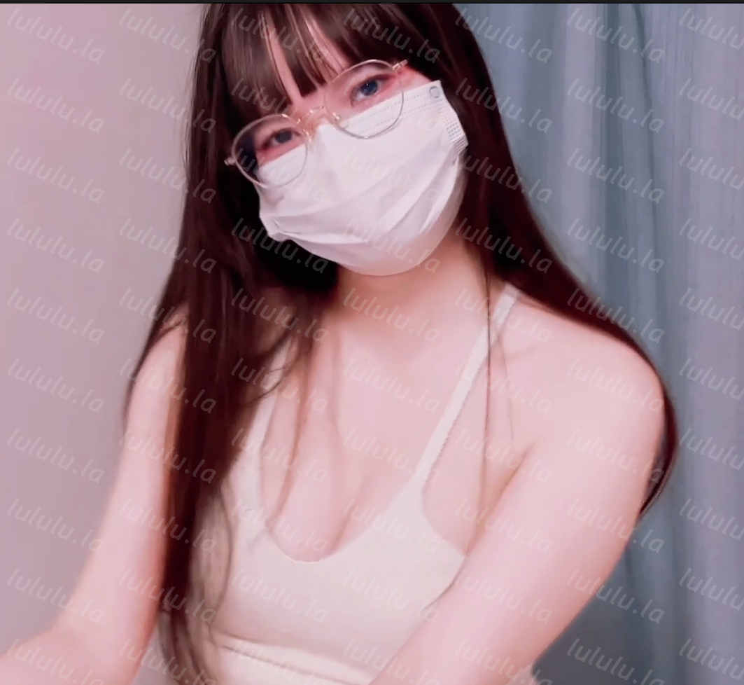清纯嫩妹-小熊奈奈-新 极品美腿女老师帮学生解决生理需求(1V,586M)-福利岛