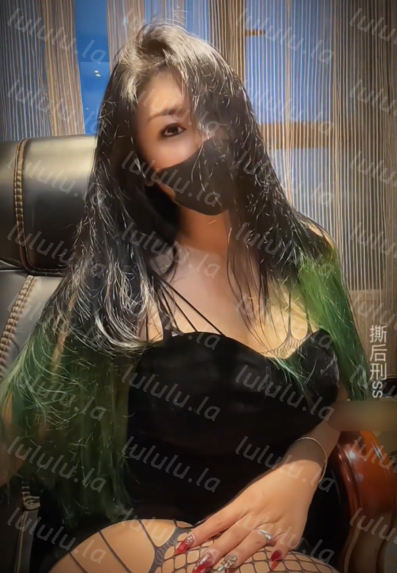 抖音48万粉bbw极品轻熟女-撕后邢ss-和金主啪啪自慰高价福利(38V,3.3G)-福利岛