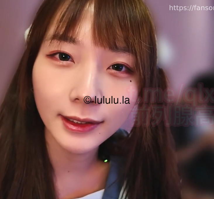 另类-湾湾极品伪娘 洪筱鈞-玩音樂遊戲可愛女子，竟然是女裝男子!（1V,2.63G）