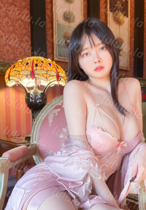 超人气巨乳女菩萨-Arty huang (亚缇)-4月最新 情趣睡衣(62P,55M)-福利岛