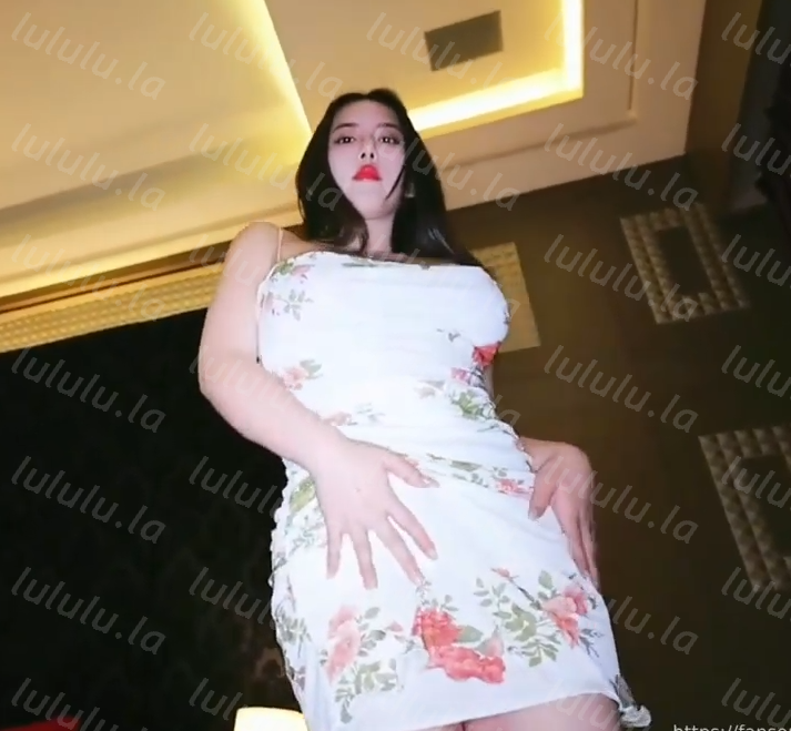极品湾湾御姐-倪娜(Nina_loveu)-新 业余摄影变身人肉打桩机(1V,253M)-福利岛
