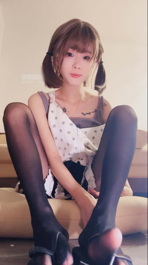 玩物直播奶味小仙女-20250529 诅咒全家死【1V】【277MB百度云】
