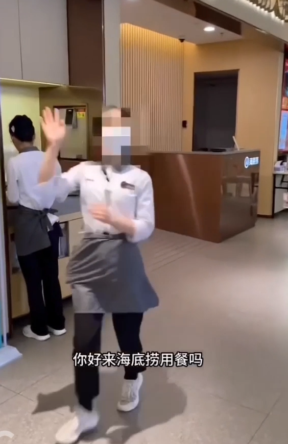 极品颜值淫妻-晨汐（汐梦瑶）-8.29新 海底捞大冒险+情侣日常 喝精仪式感（2V,1.2G）