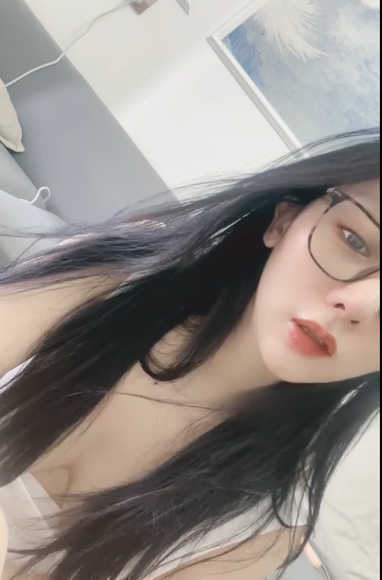 极品御姐主播-coco-自慰直播（8V,2.56G）-福利岛