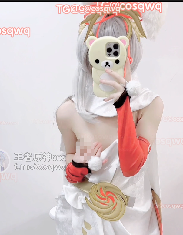 福利姬-世界级小榆少萝皇-新 公孙离（1V,2.36G）