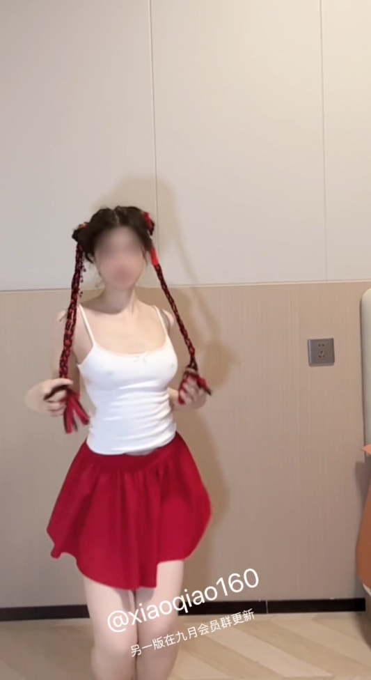 推特极品嫩妹-以安（小乔）-9月定制裸舞福利（13V,571M）