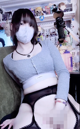 极品肉感嫩妹-企鹅小姐-of原版新小合集（6V,762M）