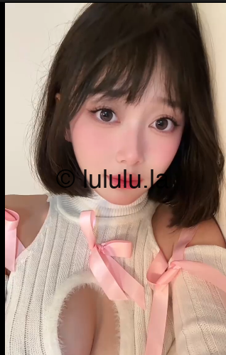 高颜值福利姬-黑猫露娜酱(blackcat)-新 彩带毛衣(1V,121M)-福利岛