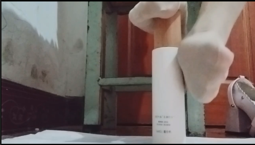 【新-足控】转转-女仆装 厚肉丝 船袜【1V】【223MB百度云】