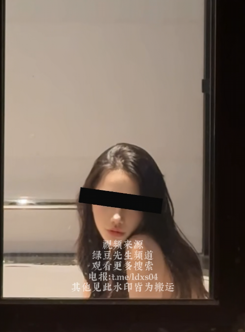 极品淫妻御姐-ntrwurose(ROSEWU777)-9.24新 凝视+惩戒，找来单男，狠狠的输出（1V,738M）