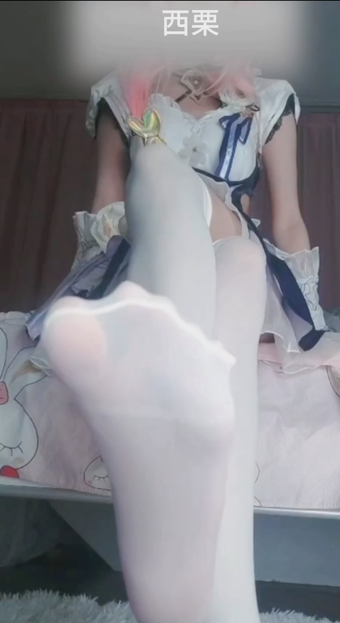 【新-足控】西栗-崩坏3 爱莉希雅 厚白丝 搓脚 秀足【86.7MB百度云】