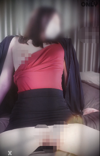 推特顶级裸舞-咚小姐-10月新合集(6V,700M)