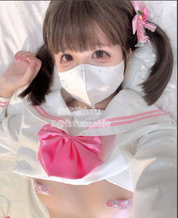 极品萝莉-曲奇软fufu-jk软妹（26P,4V,56M）