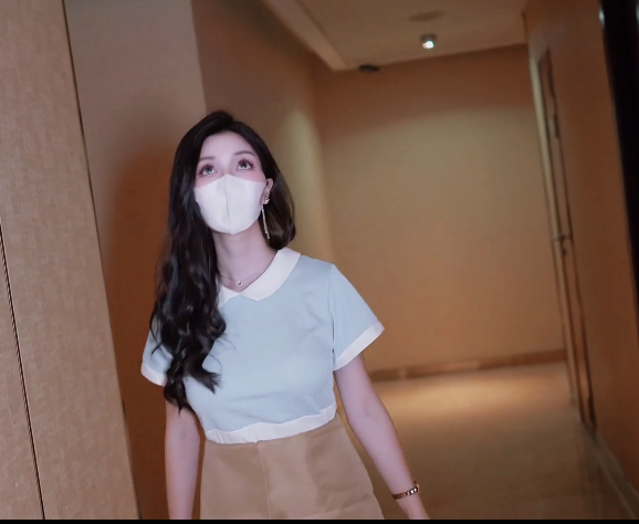 极品御姐-狐不妖-新  诱奸送蛋糕的妹妹（1V,847M）