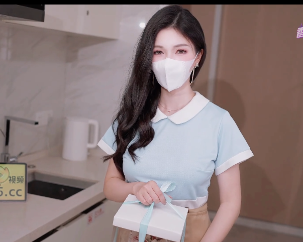 极品御姐-狐不妖-新  诱奸送蛋糕的妹妹（1V,847M）