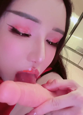 超骚母狗婊子-顾灵曦-新发骚啪啪福利（16V,630M）