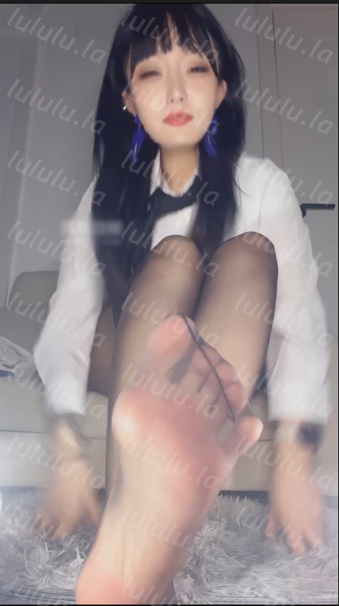 玩物直播酥酥-250713 绿帽短小辱妻【1V】【226MB百度云】