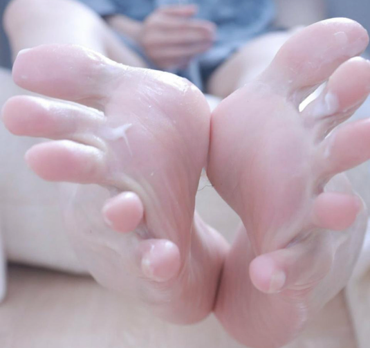 胡亥亥超美玉足合集1v1400mb-福利岛