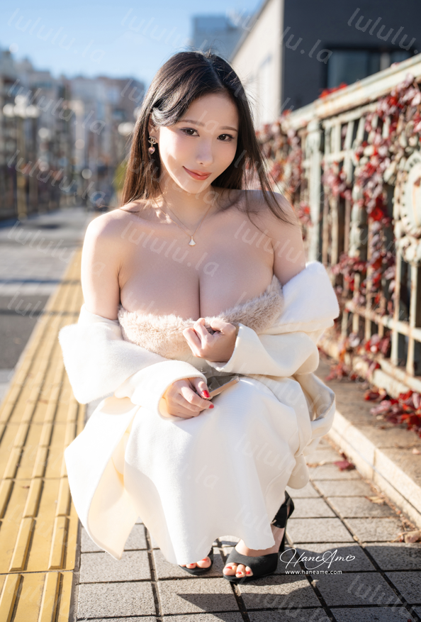 雨波_HaneAme - 2025.1月4套写真合集(带视频) 【132P12V923M】