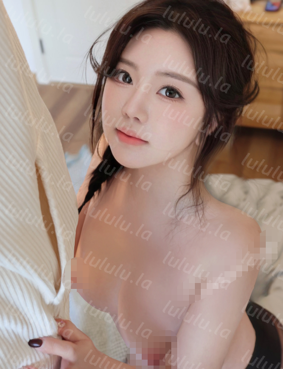 秀人网 小薯条✨给力剧情作 人妻妈妈被女儿的男同学玩-福利岛