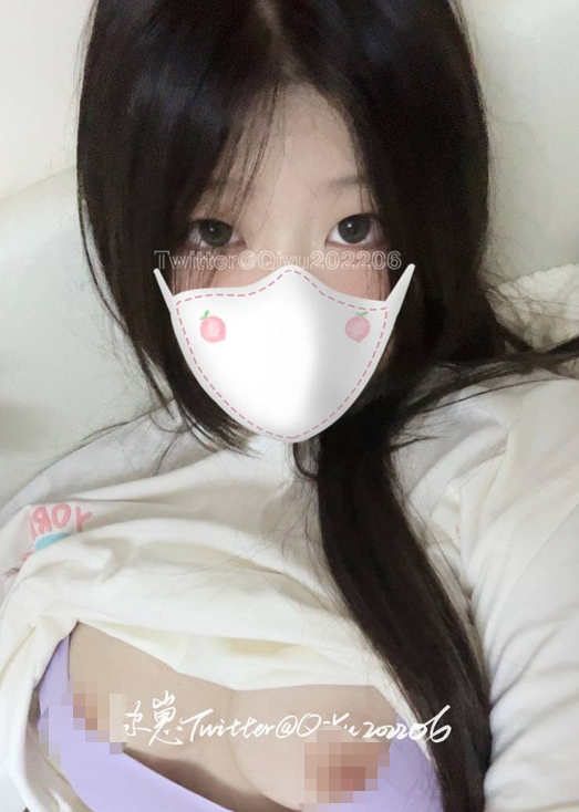 欲崽 – 顶级G乳萝莉 白虎福利姬合集