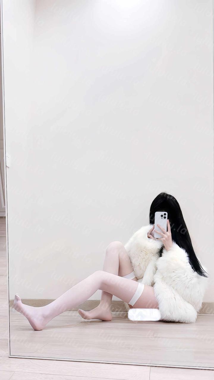 【新】小美miyoki – 新作 11分钟 户外露出喷尿+跳蛋阅读挑战【88P+2V】【1.54G百度云】-福利岛