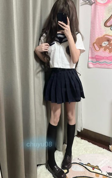 初遇@chuyu08 – 25分钟 酥胸白虎萝莉自慰订阅 [108P25V-0.98G]