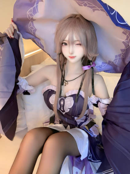 Caeshy.s - 大黑塔 【14P 104MB】