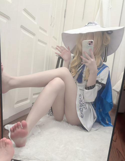 【足控福利】幅崎早姬 最新福利8套 【NP 163MB】