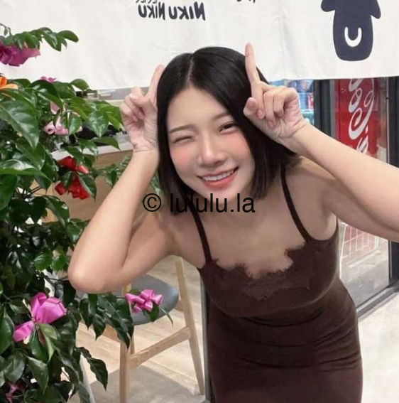 天津极品少妇❤️童杏丽❤️不雅视频泄露 性感女神露脸口交 灵活的小舌头来回打转！【195.46M1v】