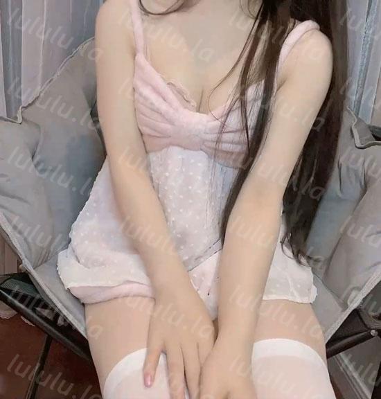 白丝少女自慰 爽得浪叫不停 232m-福利岛