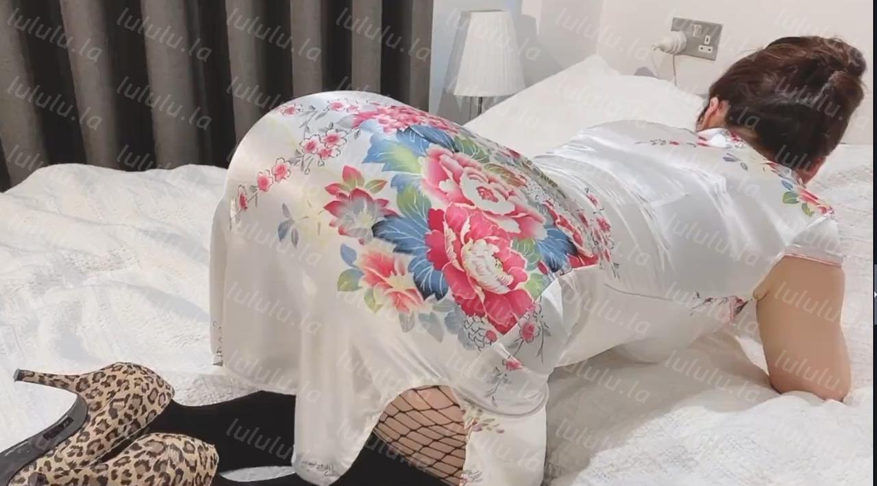 no.360 极品熟女 国风旗袍豹纹高跟,无套后入【252MB】-福利岛