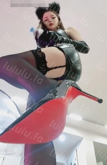 足控臀控-无名-长靴1v900mb90min-福利岛