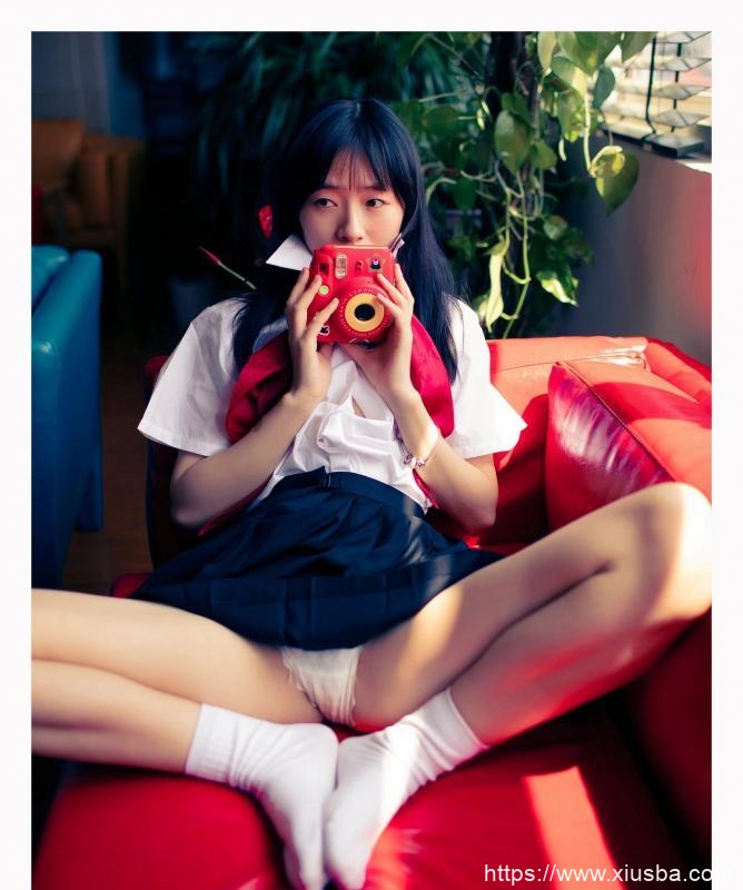 最新眾籌高價購得另類藝術攝影大師李思謀作品集美女嫩模 1185P+1V-福利岛