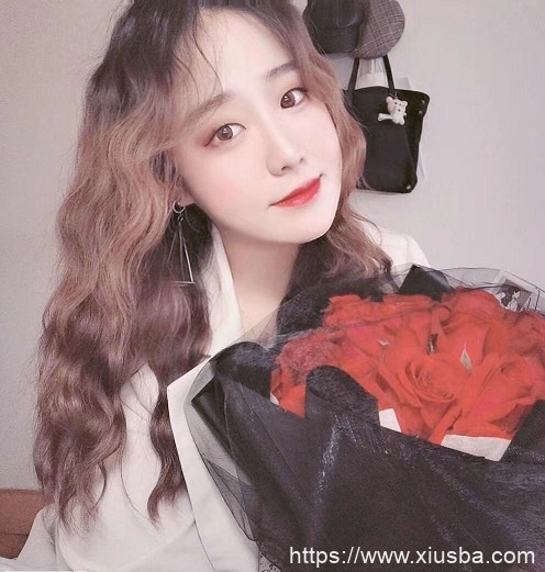 百度雲高端泄密上海職場女白領周琳琳視圖流出23P1V-福利岛