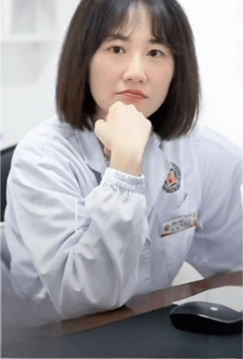 湖南省人民医院副院长祖雄兵与眼科主任曾琦婚内双双出轨❤️大搞权色交易家中偷欢视频被曝光!-福利岛