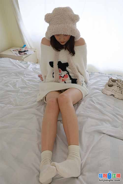 IMZSOCK爱美足-小点心-私房棉袜裸足足秀[146P1V-2G百度网盘] 预览图 4