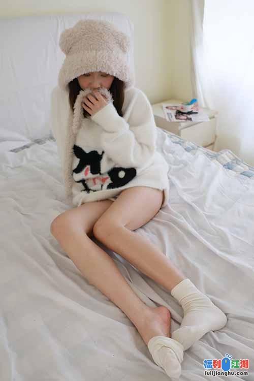 IMZSOCK爱美足-小点心-私房棉袜裸足足秀[146P1V-2G百度网盘]