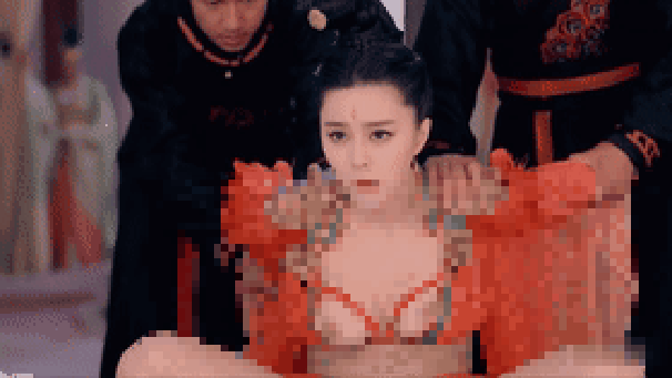 【AI核弹】武媚娘传奇 后宫妃子的淫乱天堂 都是高颜值明星[某房原版]【165M】 预览图 2