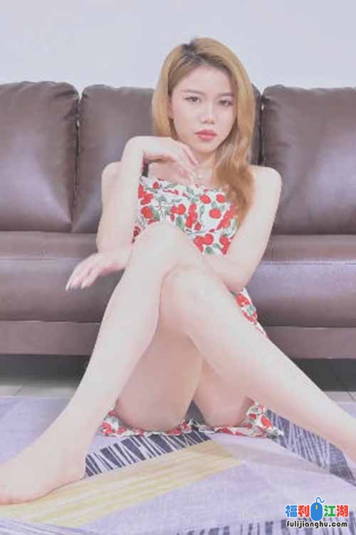 SSA丝社-淑贞-短裙国产SK肉丝美腿[1V-0.7G百度网盘] 预览图 3