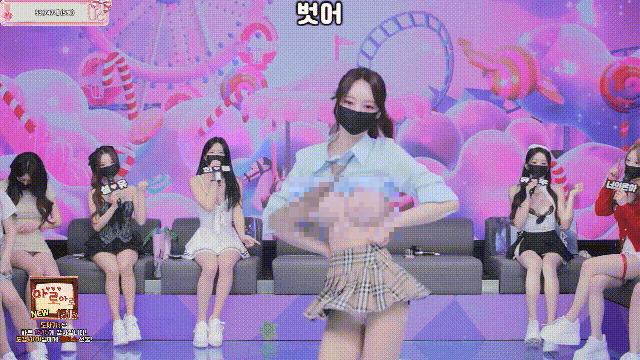 ❤️【熊猫班】韩国BJ脱衣舞女团第6季番外第3集-任务挑战赛【7.4G】 预览图 2