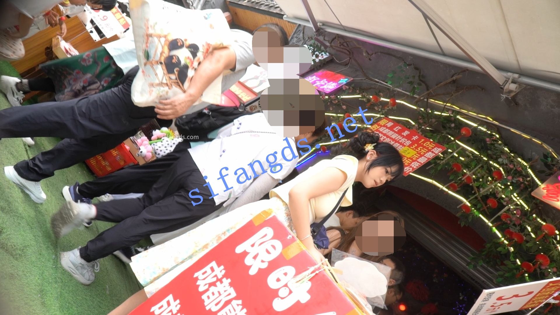 （空城原创）花花长裙白袜小姐姐，淡黄N夹翅膀包裹圆臀 预览图 1